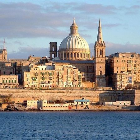 Modern 3 Bedroom Apartment In Central Sliema Exterior foto